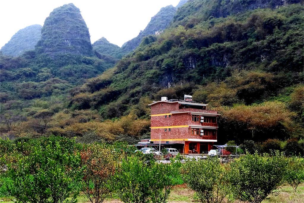 מלון Yangshuo Peaceful Valley Retreat מראה חיצוני תמונה